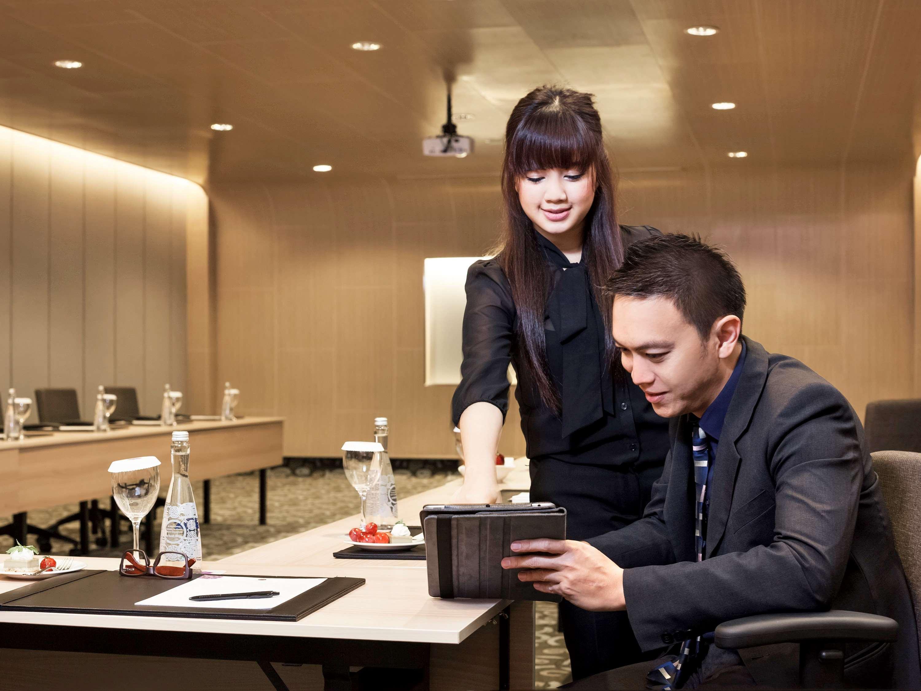 Grand Mercure Jakarta Harmoni Экстерьер фото